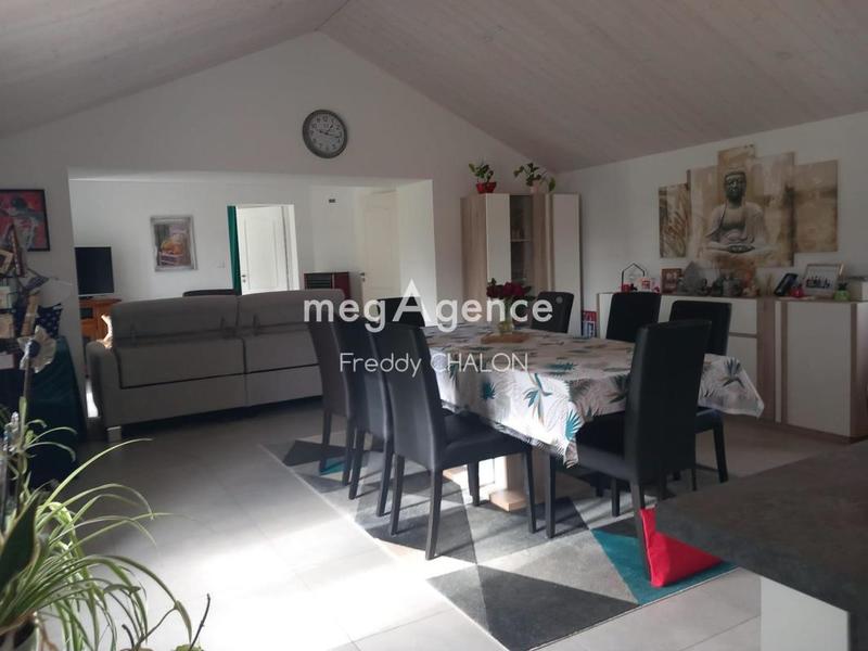 Maison - 123 m² - 4 pièces