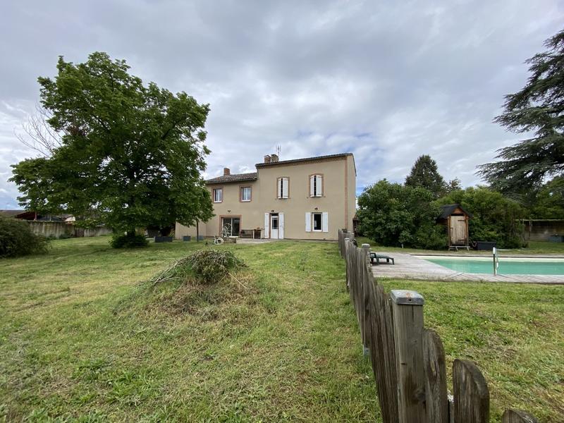 Maison - 177 m² - 5 pièces