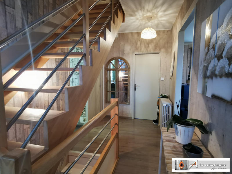 Maison - 118 m² - 7 pièces