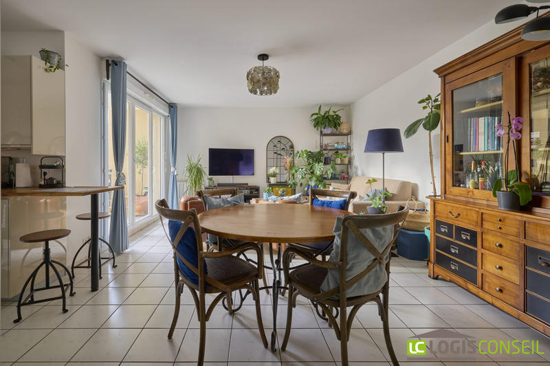 Appartement - 83 m² - 4 pièces