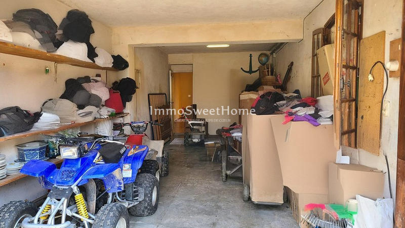 Villa - 230 m² - 8 pièces