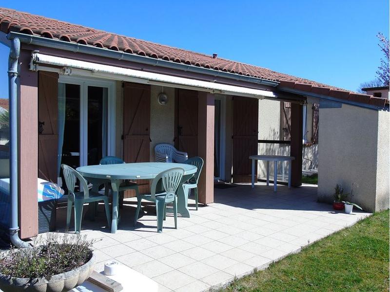 Maison traditionnelle - 90 m² - 4 pièces