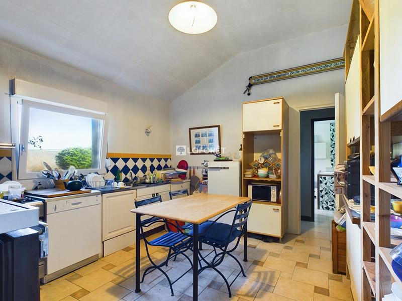 Maison ancienne - 220 m² - 12 pièces