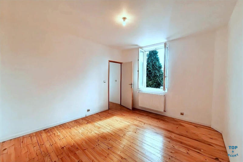 Maison - 208 m² - 5 pièces