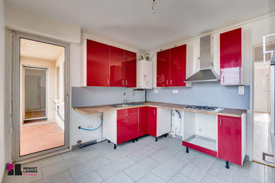 Appartement - 96 m² - 4 pièces