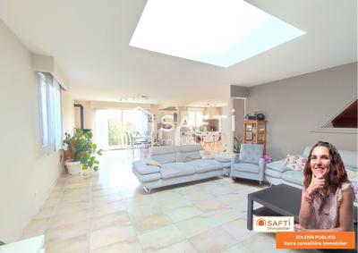 Maison - 170 m² - 5 pièces