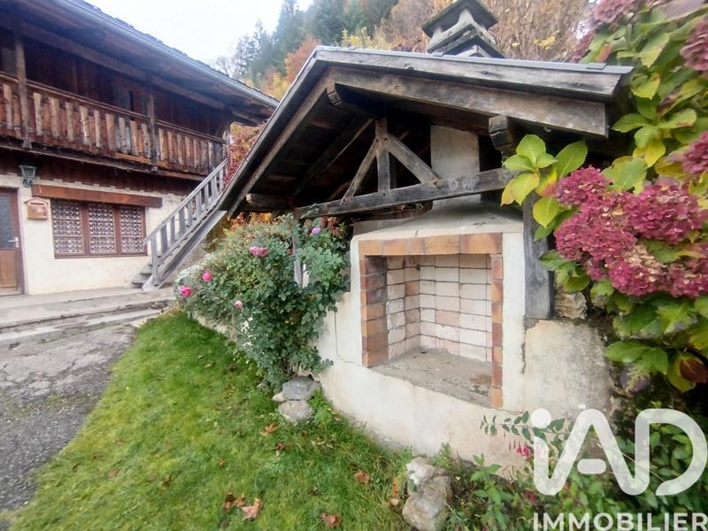 Maison - 224 m² - 5 pièces