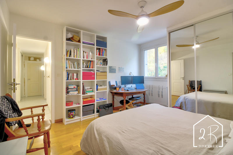 Appartement - 113 m² - 4 pièces