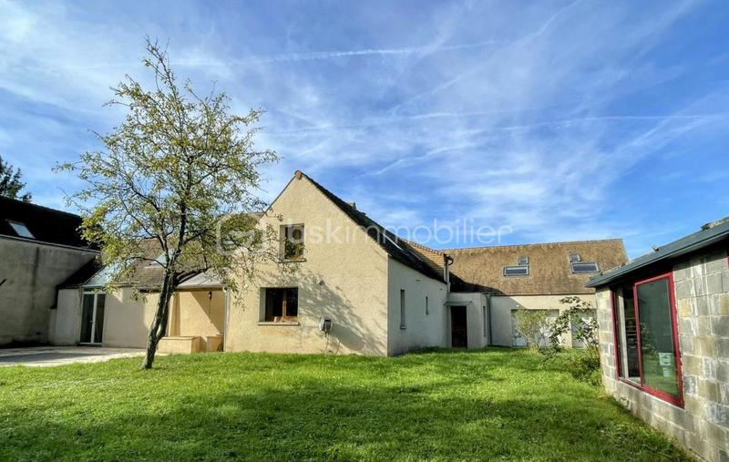 Maison de village - 274 m² - 8 pièces