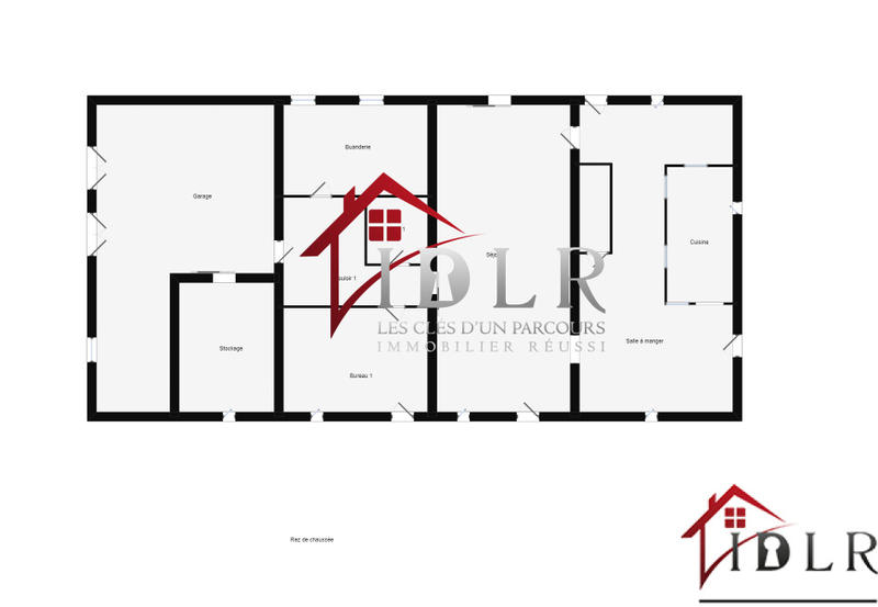 Maison - 270 m² - 9 pièces