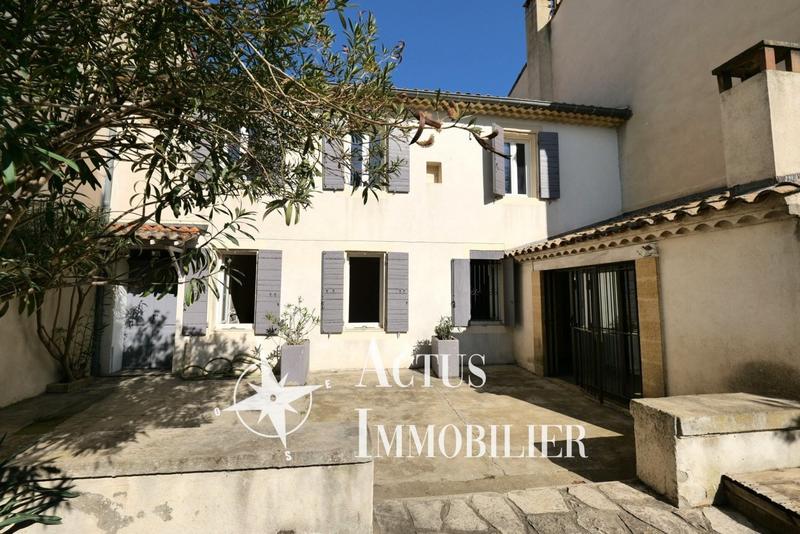 Maison - 136 m² - 6 pièces