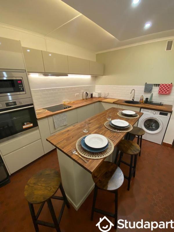 Chambre - 10 m² - 1 pièce