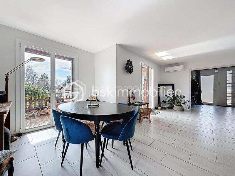 Maison - 120 m² - 4 pièces