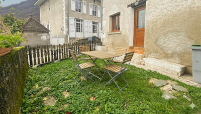 Maison de village - 94 m² - 4 pièces
