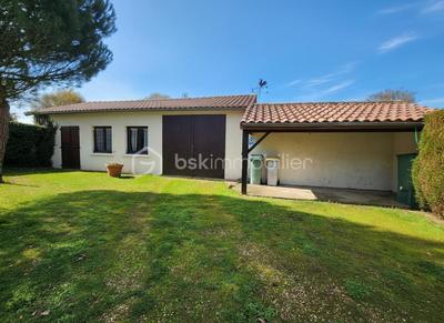 Maison - 76 m² - 4 pièces