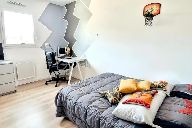 Maison - 77 m² - 4 pièces