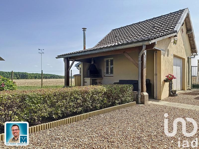 Maison - 143 m² - 8 pièces