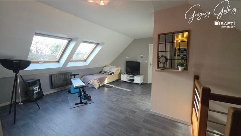 Maison - 196 m² - 7 pièces