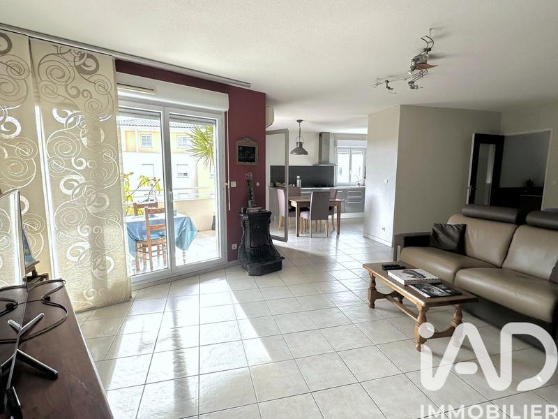 Appartement - 75 m² - 3 pièces