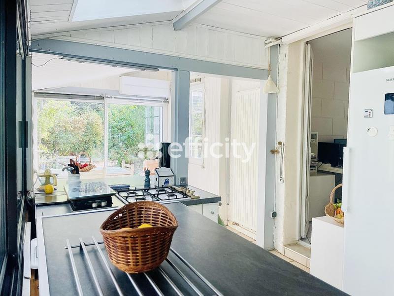 Maison - 164 m² - 8 pièces