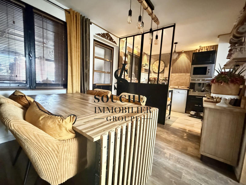 Maison - 95 m² - 6 pièces