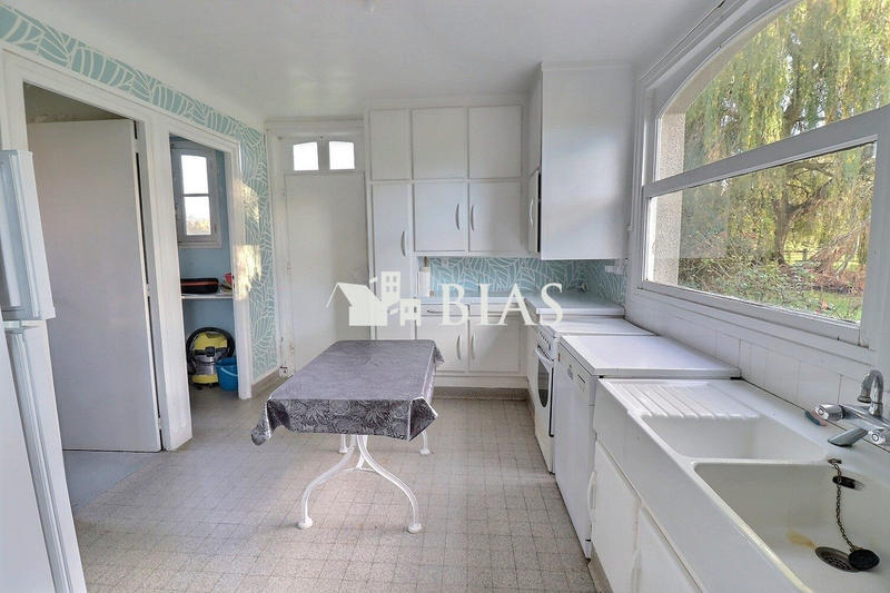 Maison - 170 m² - 6 pièces