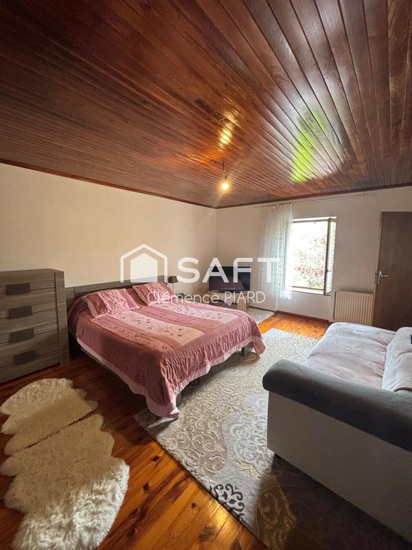 Maison - 102 m² - 4 pièces