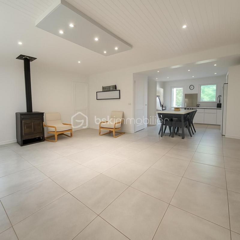 Corps de ferme - 140 m² - 6 pièces