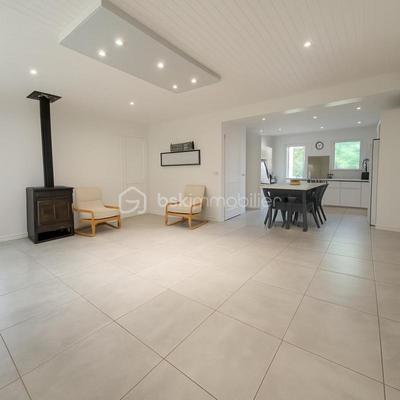 Corps de ferme - 140 m² - 6 pièces