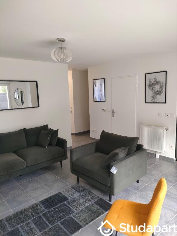 Chambre - 10 m² - 1 pièce