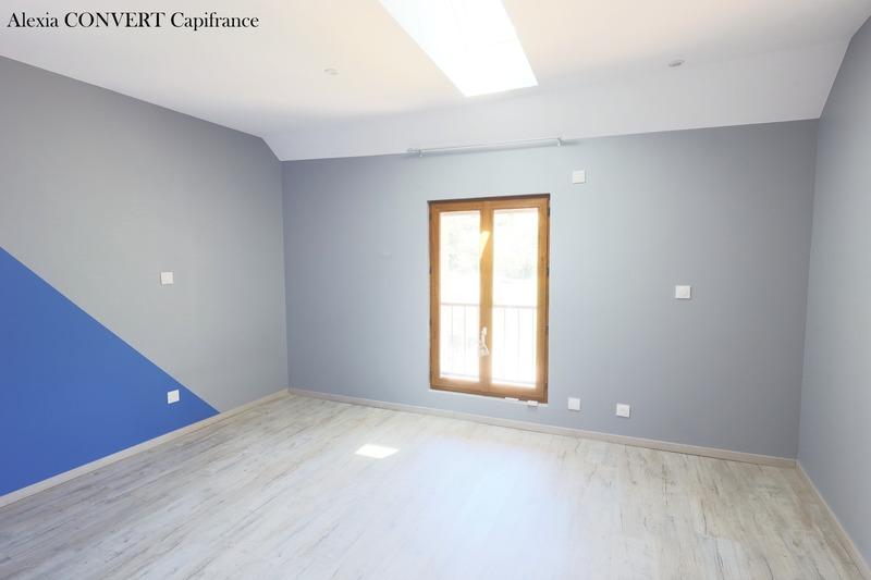 Maison de village - 211 m² - 8 pièces
