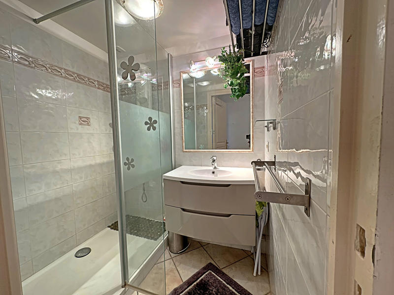 Appartement - 102 m² - 4 pièces