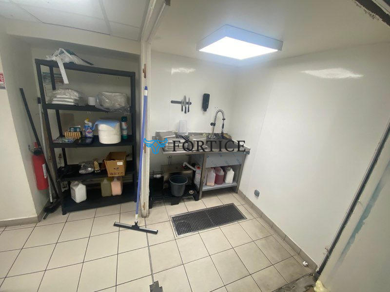 Local commercial - 100 m²