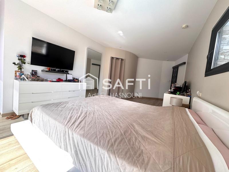 Maison - 160 m² - 7 pièces