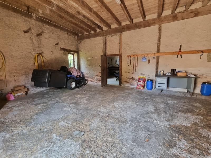 Château - 402 m² - 15 pièces