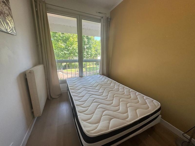 Appartement - 75 m² - 5 pièces