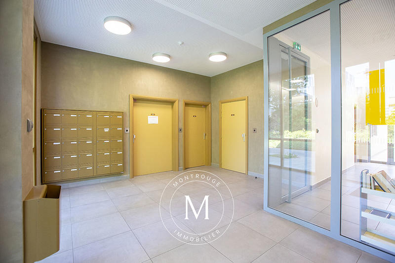 Appartement - 65 m² - 3 pièces