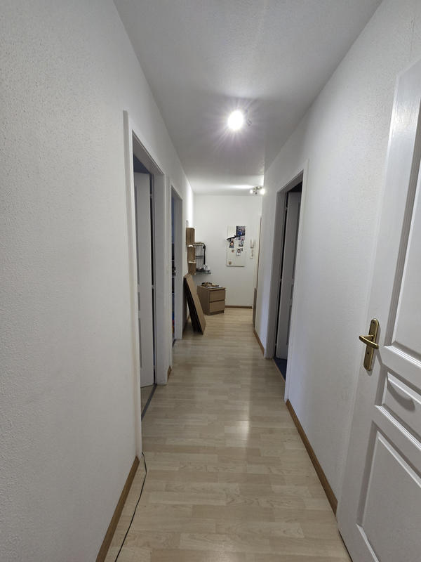 Appartement - 77 m² - 3 pièces