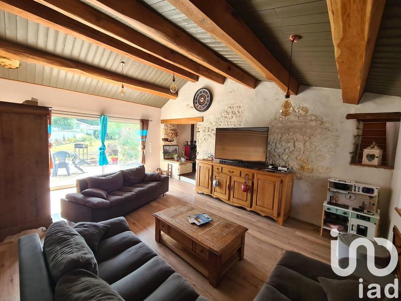 Maison - 185 m² - 7 pièces