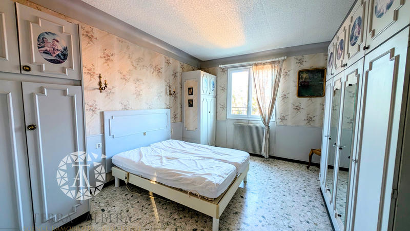 Villa - 308 m² - 12 pièces