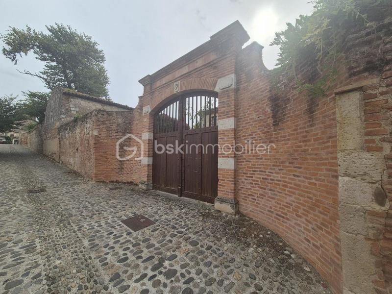 Maison - 165 m² - 7 pièces