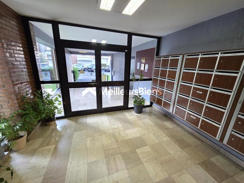 Appartement ancien - 80 m² - 3 pièces