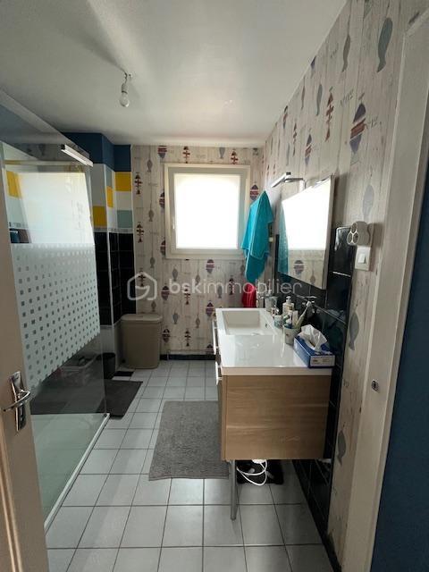 Pavillon - 120 m² - 7 pièces