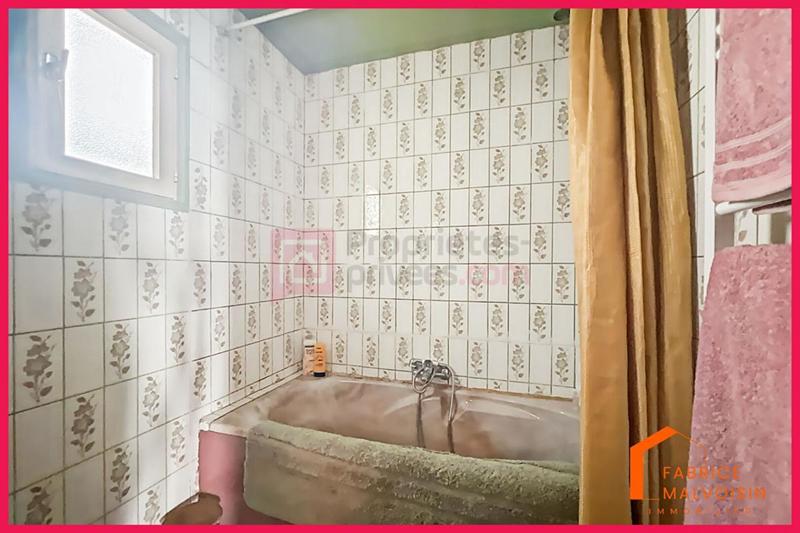 Maison - 122 m² - 6 pièces