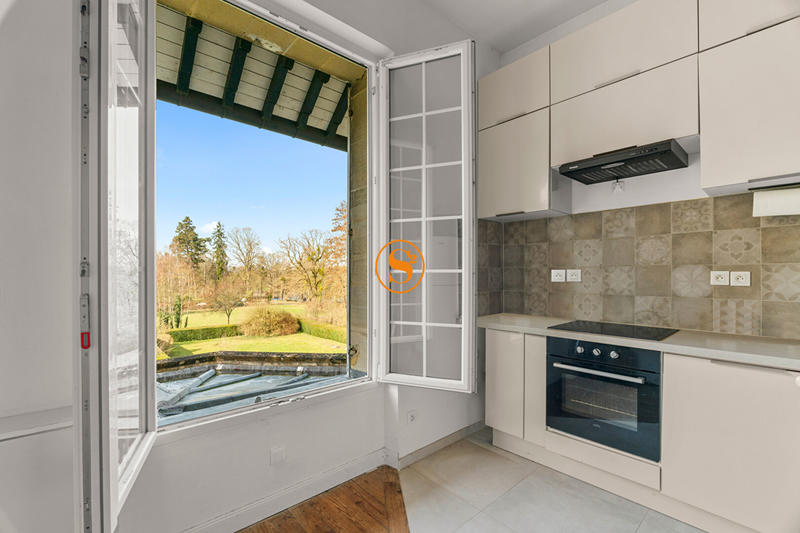 Appartement - 84 m² - 3 pièces