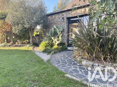 Maison - 107 m² - 5 pièces