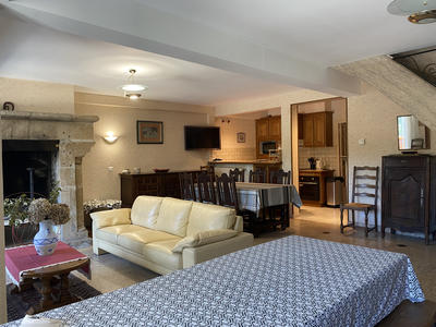 Maison - 155 m² - 8 pièces