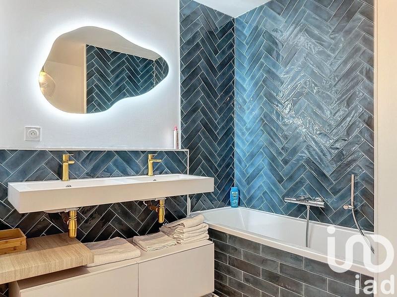 Appartement - 120 m² - 5 pièces