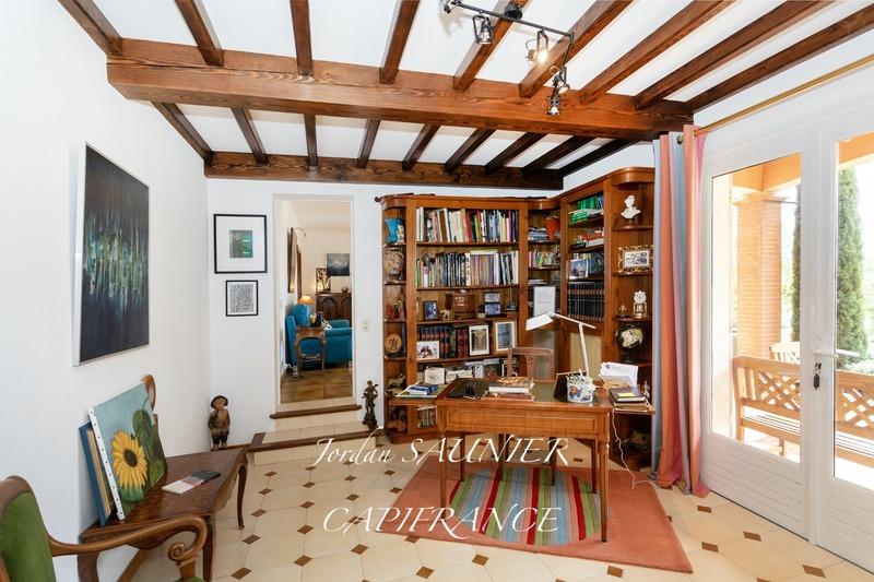 Maison - 182 m² - 7 pièces