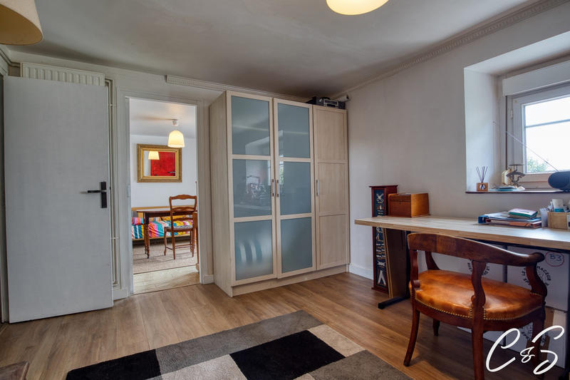 Maison - 161 m² - 6 pièces